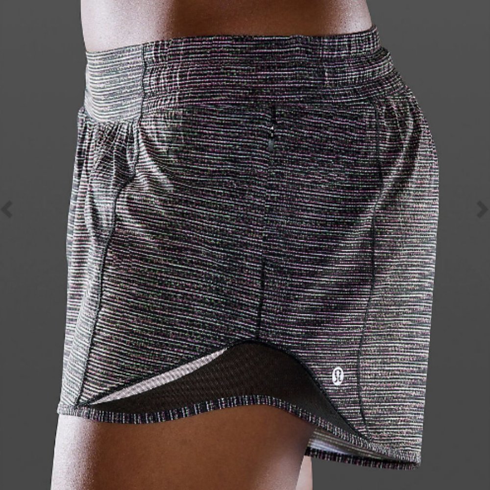 lululemon Hotty Hot II *4" NOT RELEASED NWT